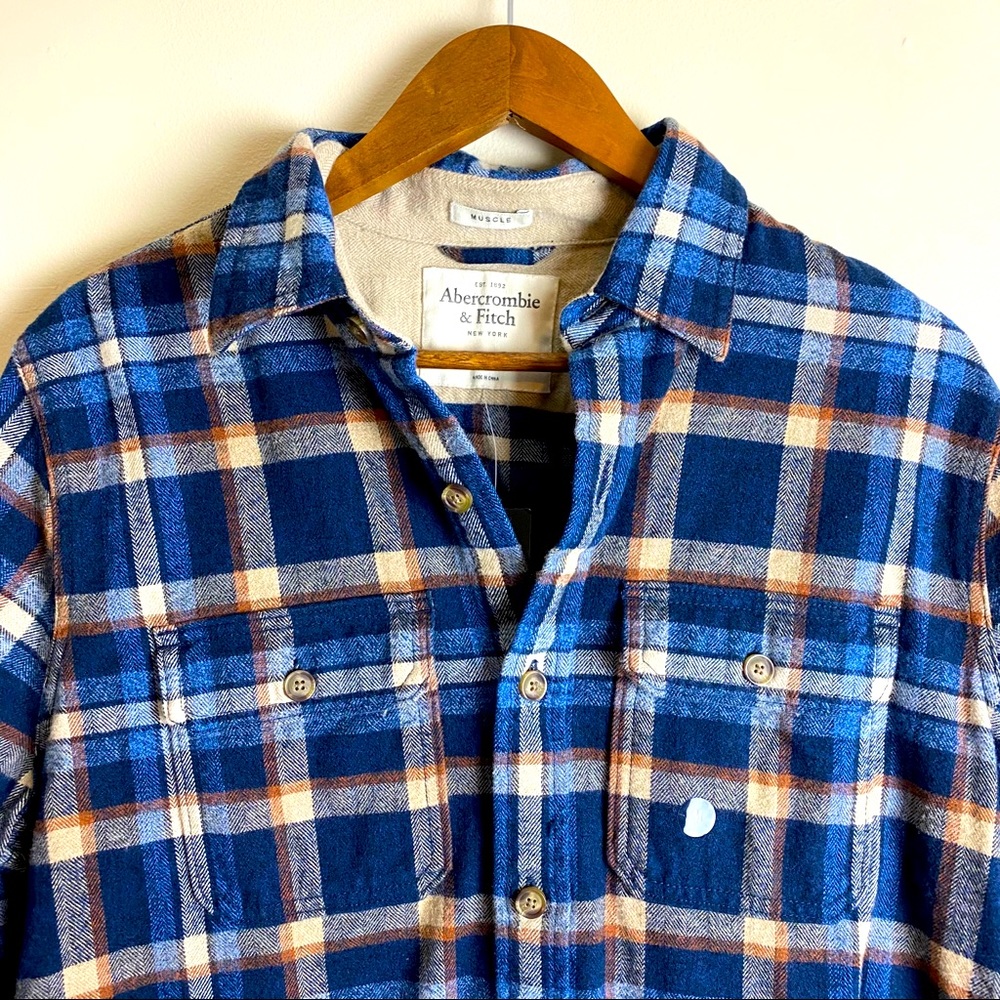 NWT Men’s Blue Flannel A&F Button Up Jacket 5003